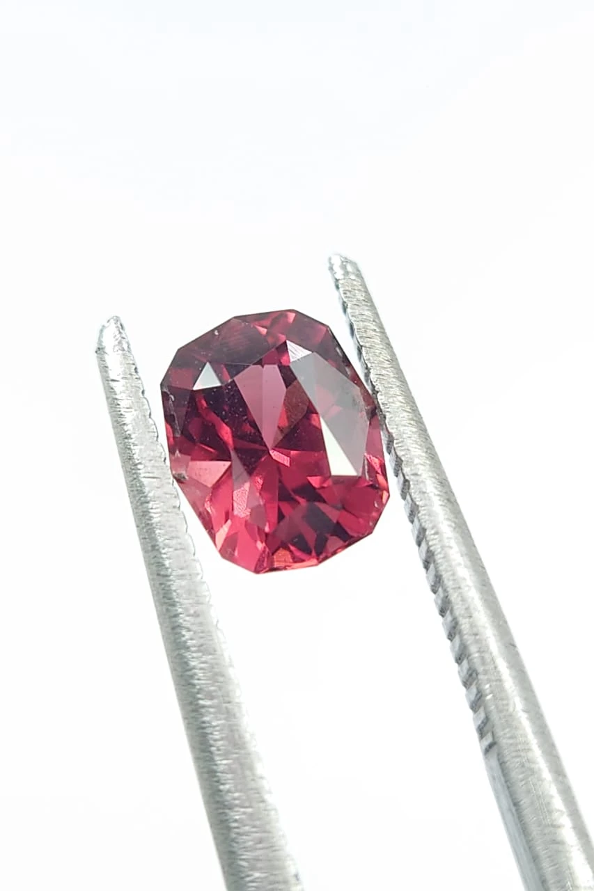 1ct Natural Malaya Garnet Fancy Cut Loose Gemstone From Tanzania — view 6